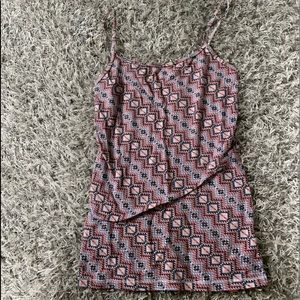 patterned tank